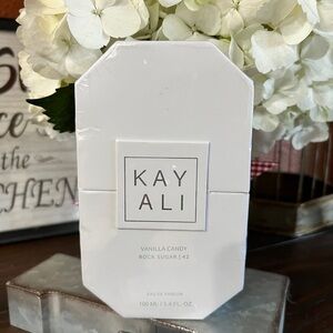 Kayali Vanilla Candy Rock Sugar 42 Eau De Parfum 3.4 oz / 100 ml NEW